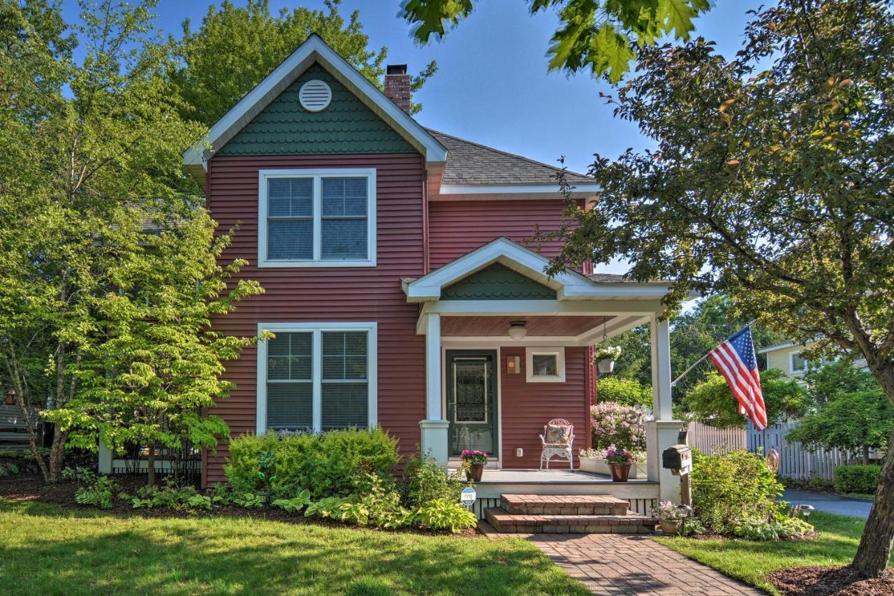 Downtown Charlevoix Duplex Half Mi To Lake Michigan Buitenkant foto